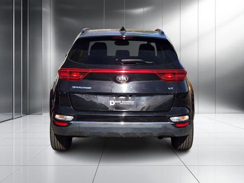Used 2020 Kia Sportage EX w/ EX Technology Package image 32