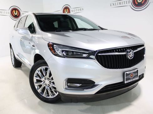Used 2021 Buick Enclave Essence w/ Sound and Sites Package AWD/4WD image 71