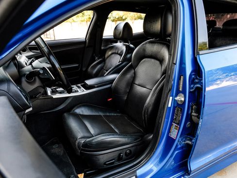 Used 2018 Kia Stinger GT RWD image 39