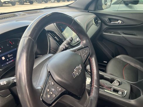 Used 2022 Chevrolet Equinox RS w/ RS Leather Package FWD image 14