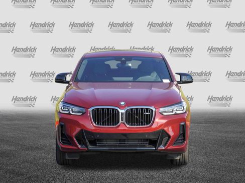 Used 2025 BMW X4 M40i image 3