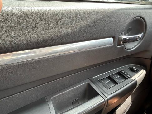 Used 2008 Dodge Charger SE RWD image 23