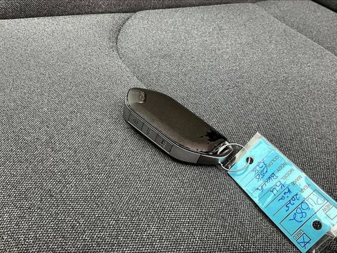 Used 2025 Kia K4 FWD image 35