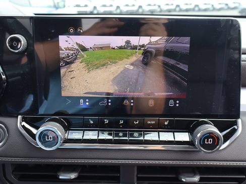 New 2026 Chevrolet Colorado LT w/ LT Convenience Package AWD/4WD image 13