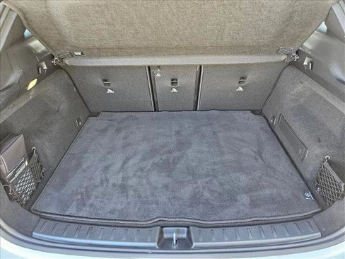 Used 2025 Mercedes-Benz GLA 250 image 6