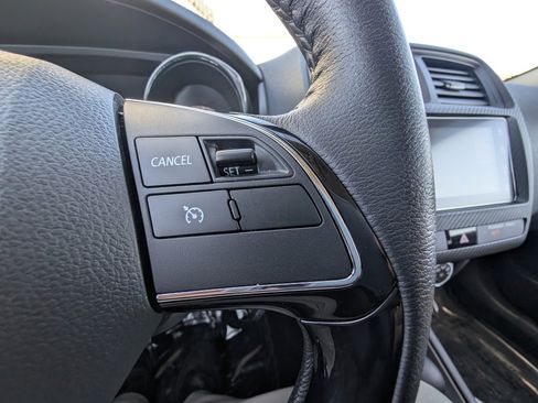 Used 2018 Mitsubishi Outlander Sport SE image 20