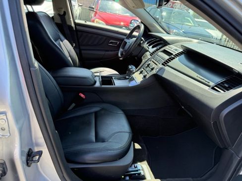 Used 2012 Ford Taurus SEL FWD image 24