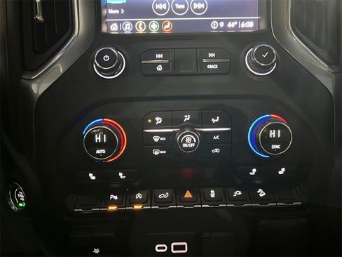 Used 2021 Chevrolet Silverado 1500 LT Trail Boss w/ Convenience Package II image 29