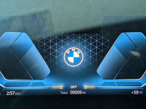 New 2026 BMW X1 xDrive28i AWD/4WD image 11