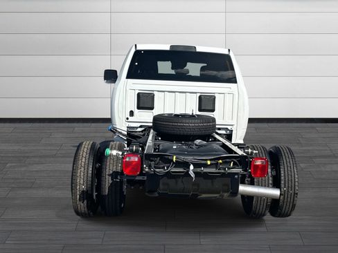 New 2026 RAM 3500 Tradesman w/ Chrome Appearance Group A AWD/4WD image 5