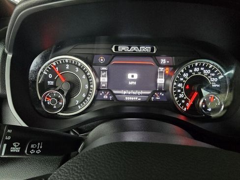Used 2022 RAM 1500 Big Horn AWD/4WD image 21