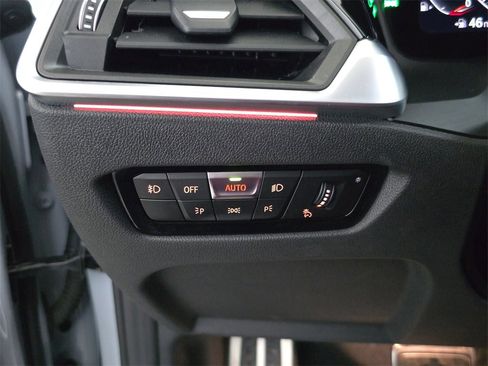 Used 2023 BMW 430i xDrive Convertible w/ M Sport Package image 28