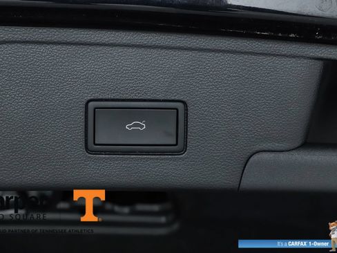 Used 2024 Volkswagen Atlas Cross Sport SEL R-Line AWD/4WD image 67