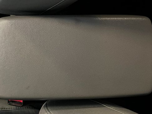 Used 2017 Hyundai Elantra SE FWD image 22