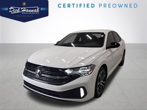 Certified 2023 Volkswagen Jetta Sport FWD image 1
