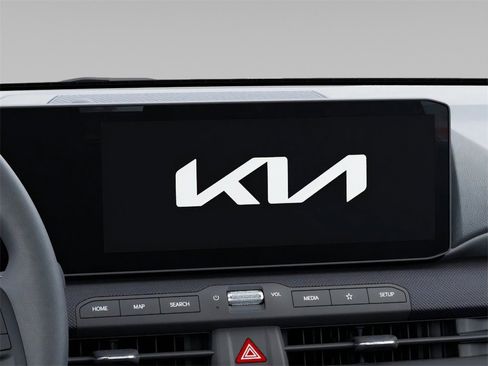 New 2025 Kia K4 LXS image 20