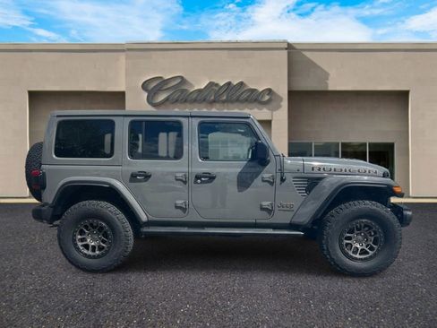 Used 2022 Jeep Wrangler Unlimited Rubicon w/ Xtreme Recon 35" Tire Package image 2
