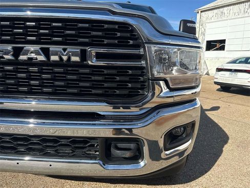 Used 2024 RAM 2500 Big Horn image 7