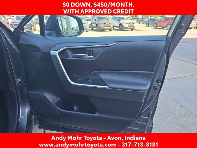 Used 2022 Toyota RAV4 XLE w/ XLE Grade Weather Package AWD/4WD image 35