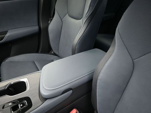 New 2026 Lexus RZ 350e 2WD image 14