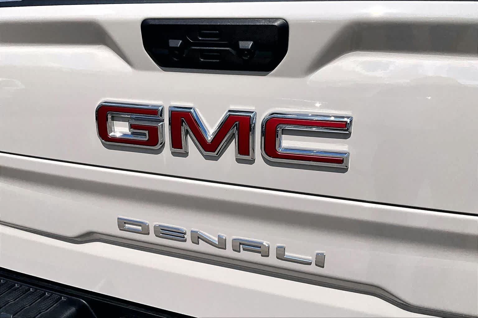 Used 2026 GMC Sierra 1500 Denali AWD/4WD image 31