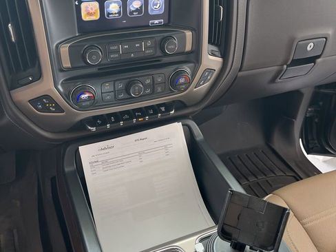 Used 2018 GMC Sierra 3500 Denali w/ Duramax Plus Package image 21