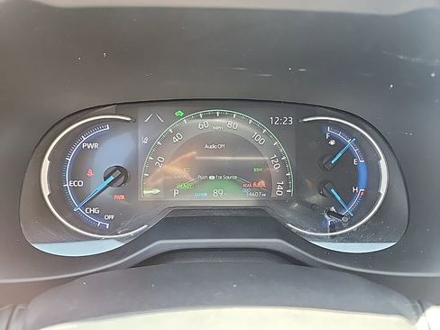 Used 2022 Toyota RAV4 Limited AWD/4WD image 13