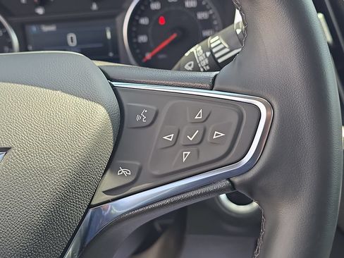 Used 2024 Chevrolet Equinox LT FWD image 13