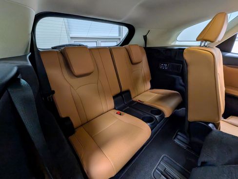 Used 2022 Lexus RX 350L FWD w/ Premium Package image 25