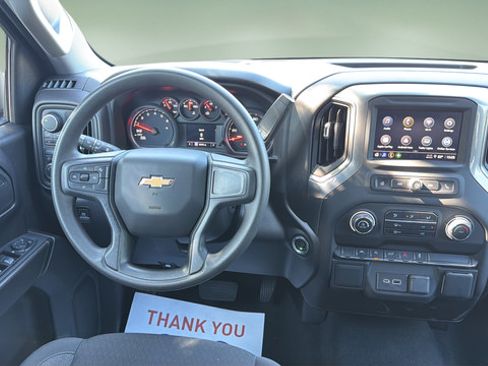 Used 2025 Chevrolet Silverado 1500 Custom AWD/4WD image 9