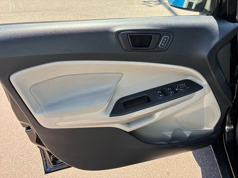 Used 2018 Ford EcoSport S FWD image 17