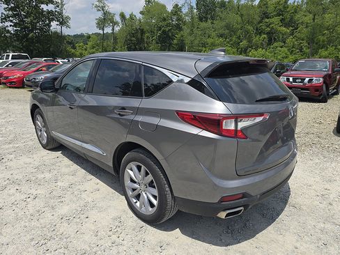 Used 2023 Acura RDX SH-AWD image 2