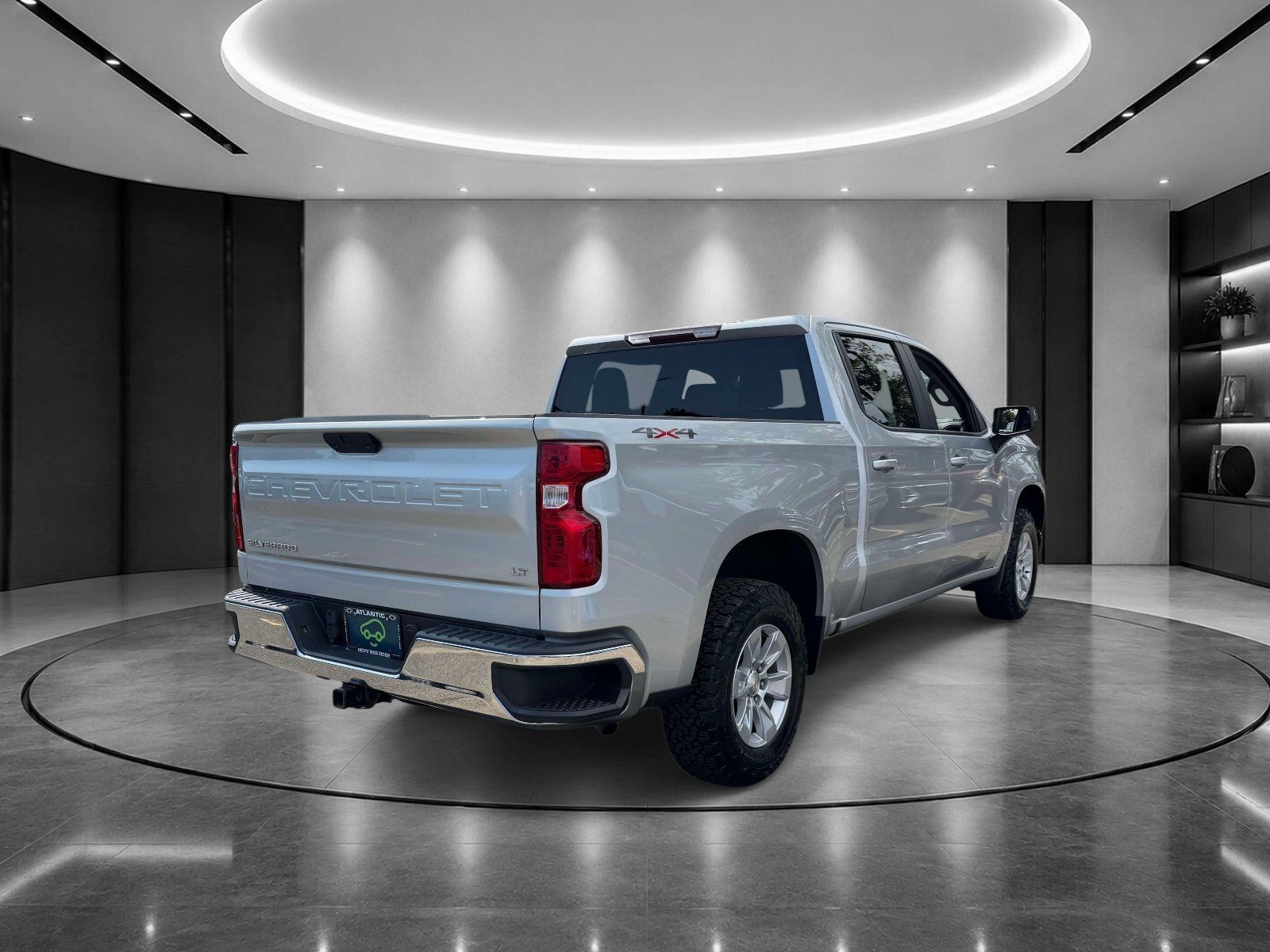 Used 2021 Chevrolet Silverado 1500 LT w/ Bed Protection Package AWD/4WD image 4