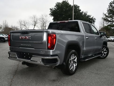 Used 2023 GMC Sierra 1500 SLT w/ SLT Premium Plus Package image 4