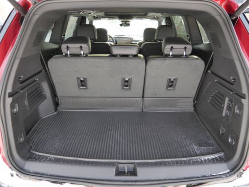 New 2026 Buick Enclave Sport Touring w/ Power Package image 5