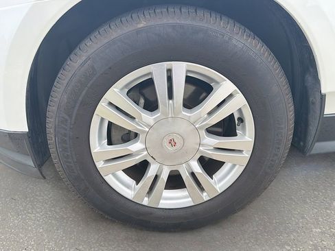 Used 2014 Cadillac SRX Luxury FWD image 44