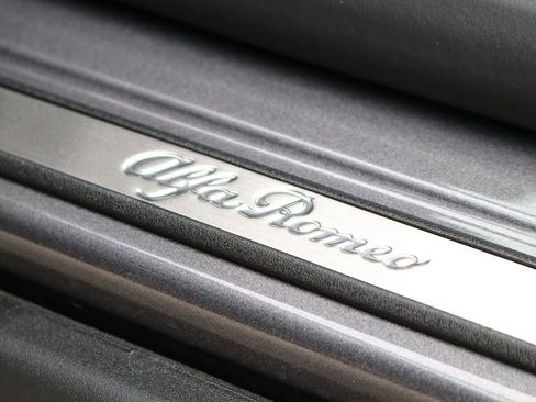 New 2025 Alfa Romeo Stelvio Sprint image 15