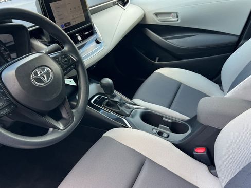 Used 2024 Toyota Corolla LE FWD image 12