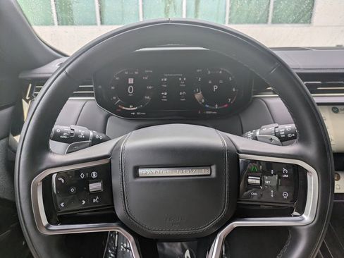 Certified 2025 Land Rover Range Rover Sport SE AWD/4WD image 28