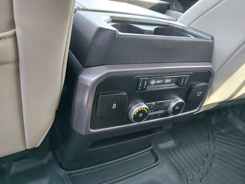 Used 2021 Ford Expedition Platinum AWD/4WD image 13