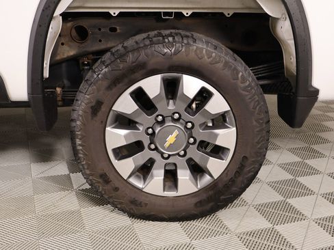 Used 2022 Chevrolet Silverado 2500 Custom w/ Gooseneck/5TH Wheel Package AWD/4WD image 17