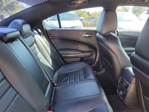 Used 2014 Dodge Charger SXT Plus image 28