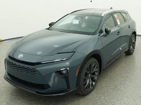 New 2026 Toyota Crown Signia Limited image 16