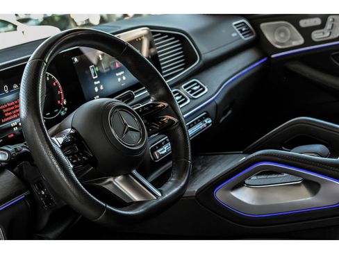 Certified 2025 Mercedes-Benz GLS 450 4MATIC image 15