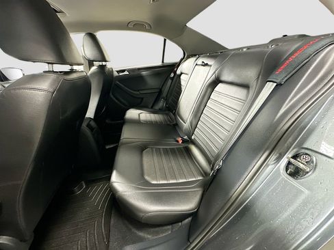 Used 2017 Volkswagen Jetta SEL Premium FWD image 27