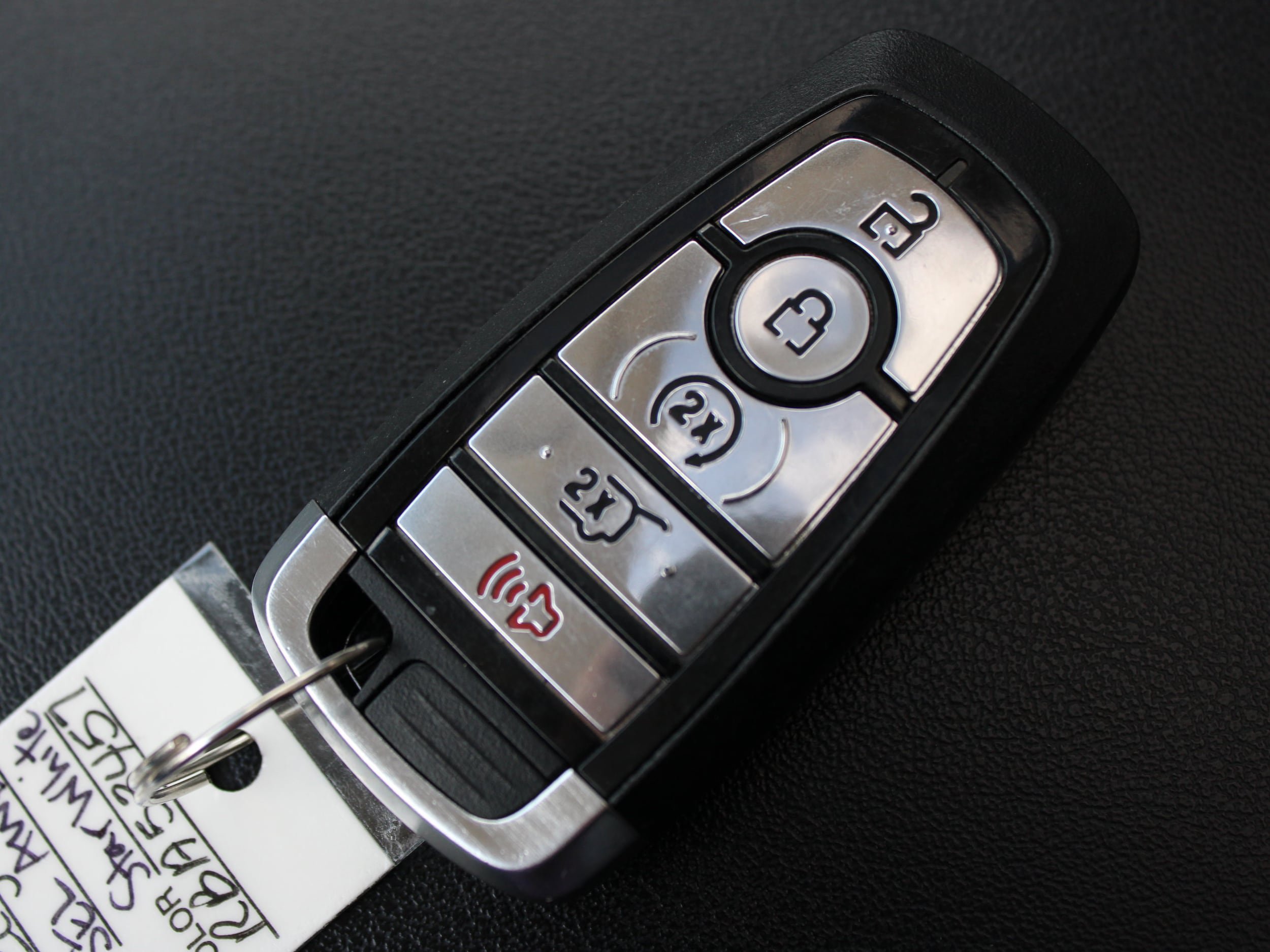 Used 2024 Ford Edge SEL w/ Convenience Package AWD/4WD image 45