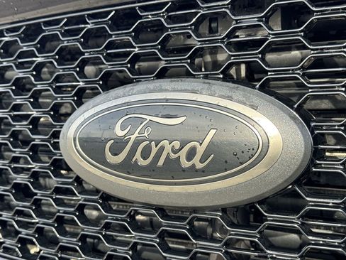 Certified 2020 Ford F150 XLT w/ Equipment Group 302A Luxury AWD/4WD image 10