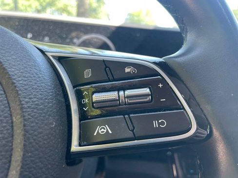 Used 2024 Kia Seltos S FWD image 15