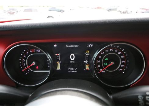 Used 2021 Jeep Wrangler Rubicon AWD/4WD image 16