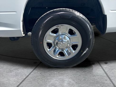 Used 2014 RAM 2500 SLT RWD image 29